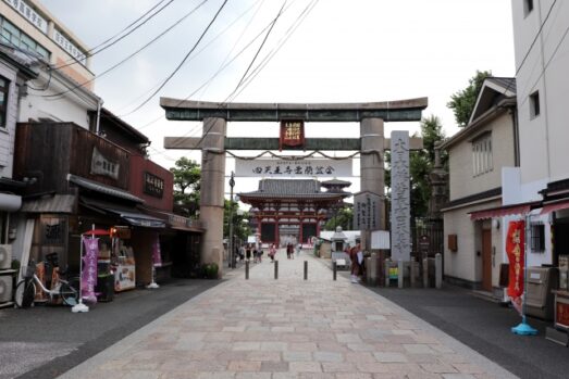 鳥居 神社 場所_しめ縄_藁