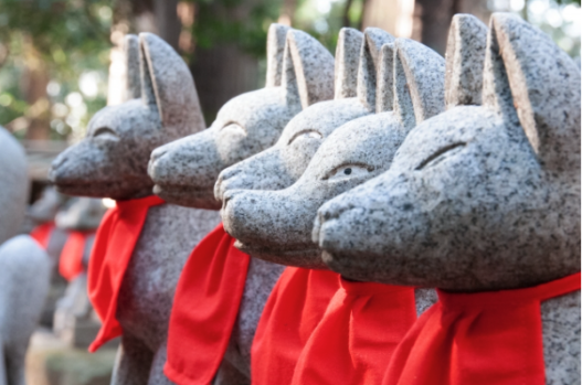 千本鳥居　稲荷信仰　狐　神社　