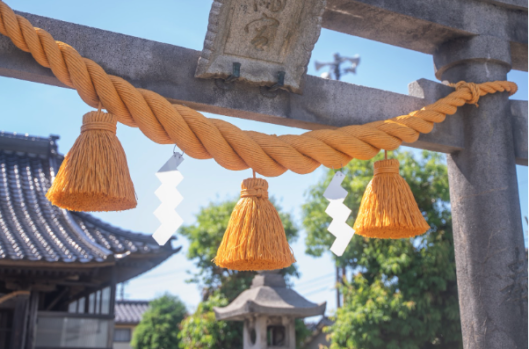 しめ縄 　藁 　紙垂 　神社　折橋商店　金屋神社　風景　鳥居　合成繊維