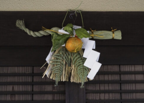 しめ飾り_時期_お正月_紙垂_藁_小さいしめ縄