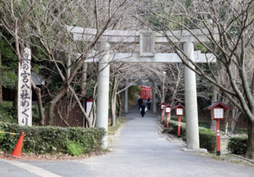 神社_鳥居_参拝_お参り