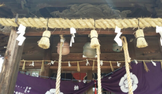 しめ縄_藁_紙垂_神社_