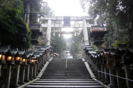 しめ縄_神社_処分方法_鳥居_紙垂