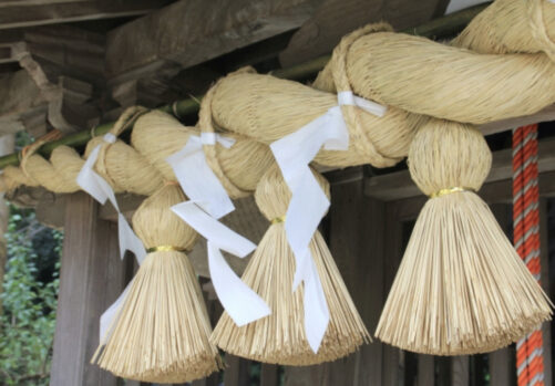 しめ縄_神社_紙垂_鳥居_