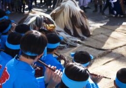 氏士　お祭り　しめ縄