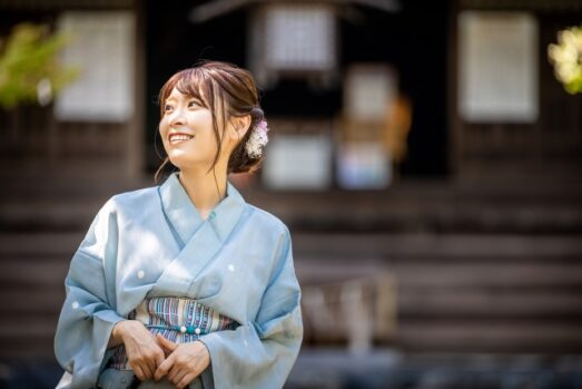 氏子総代 女性　浴衣　夏