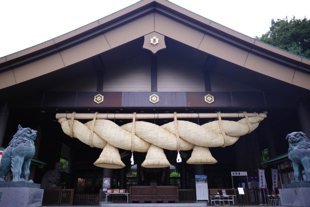 大きなしめ縄